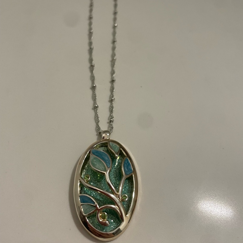 Elegant Silver and Blue Leaf Pendant Necklace